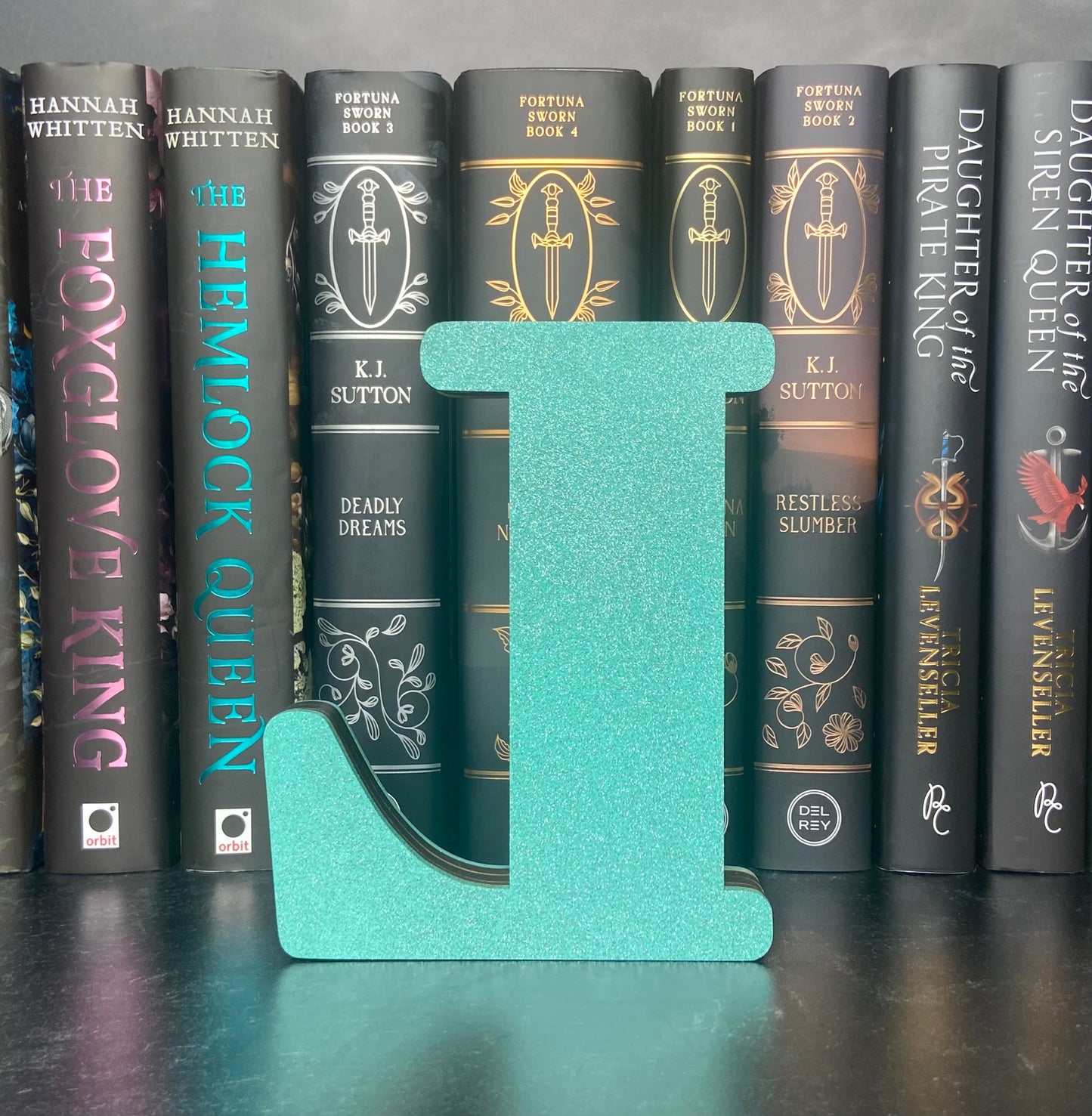 Letter L