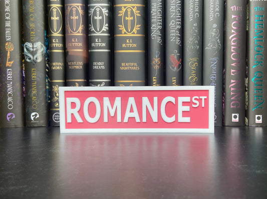 Romance St (Solid)