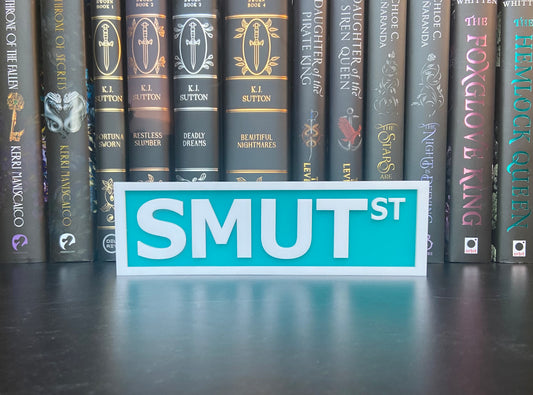 Smut St (Solid)