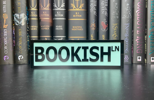 Bookish Ln (Solid)